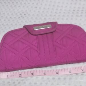 VERA BRADLEY GUC QUILTED RASPBERRY KISS M SNAP WALLET